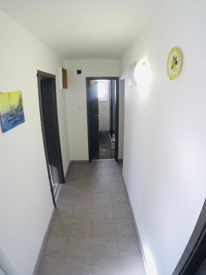 Apartments Lopac Jadranovo Kültér fotó
