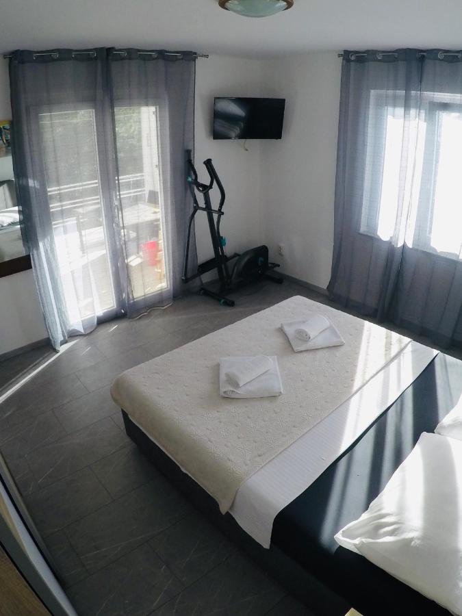 Apartments Lopac Jadranovo Kültér fotó