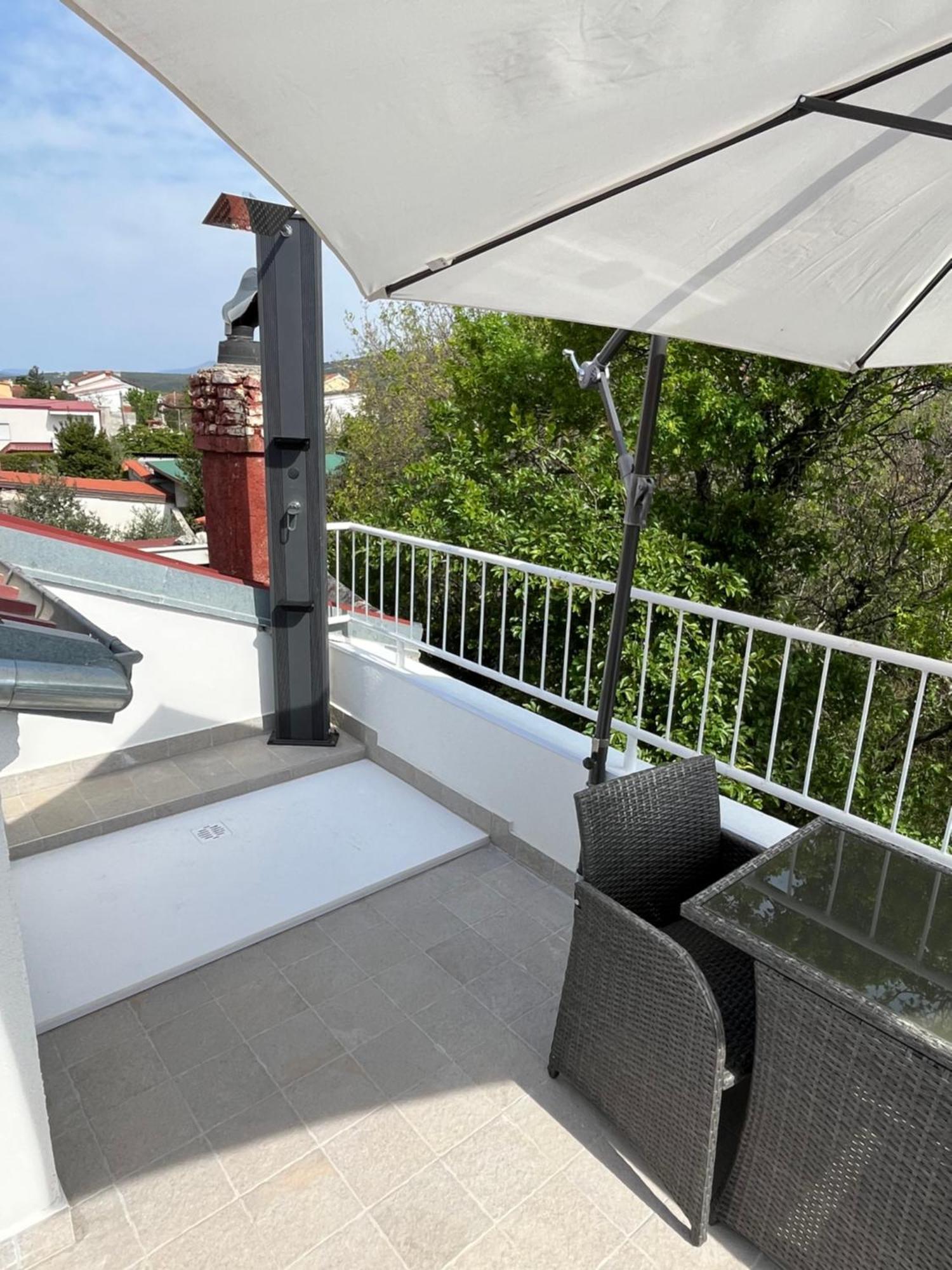 Apartments Lopac Jadranovo Kültér fotó