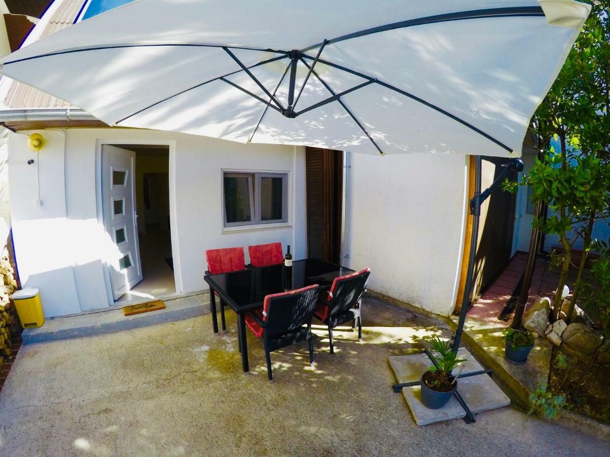 Apartments Lopac Jadranovo Kültér fotó
