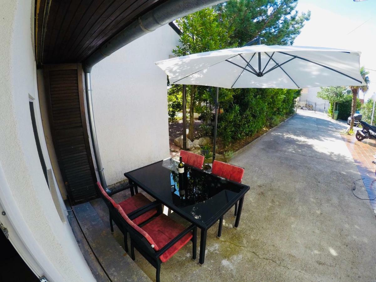 Apartments Lopac Jadranovo Kültér fotó