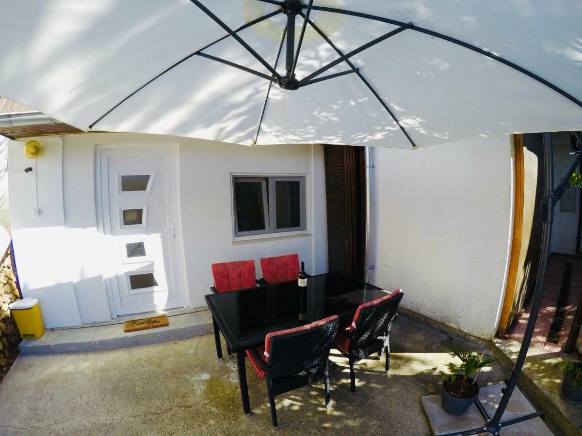 Apartments Lopac Jadranovo Kültér fotó