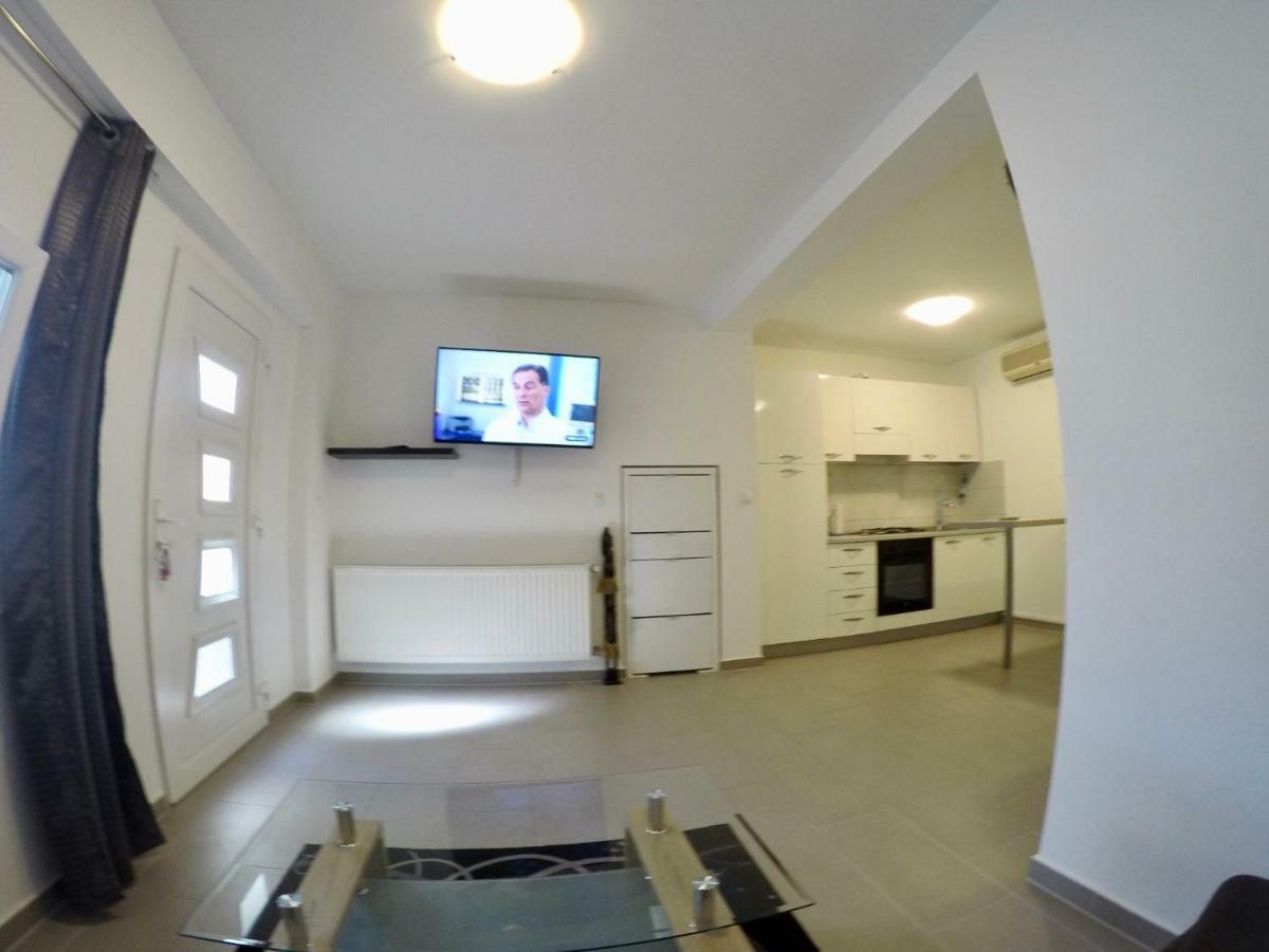 Apartments Lopac Jadranovo Kültér fotó